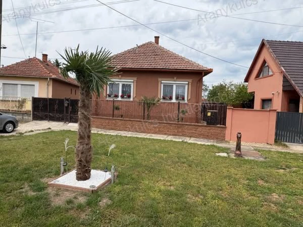Eladó Családi Ház Sarkadon!