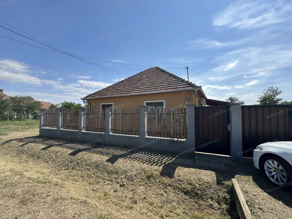 Eladó családi ház Geszten!