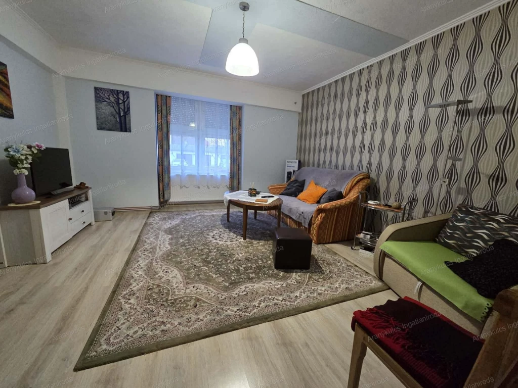 c3-1-name c2-19-name, Gyula, Budrió lakótelep