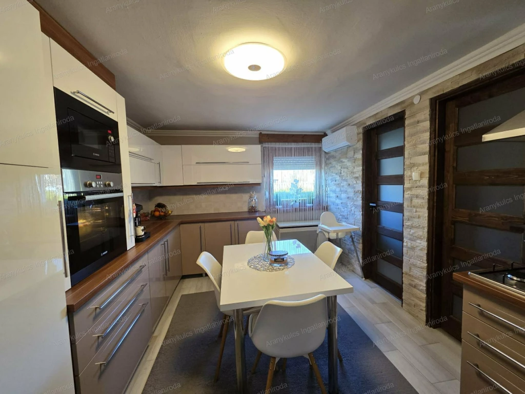 Eladó Családi ház Eleken!