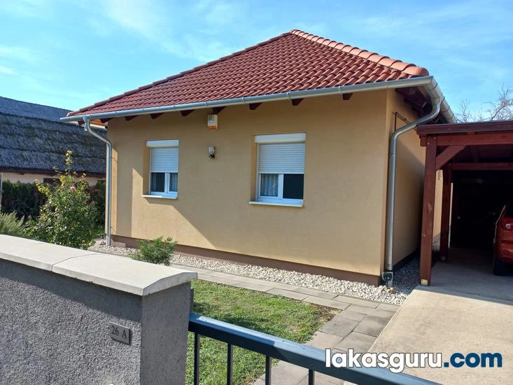 For sale house, Vonyarcvashegy