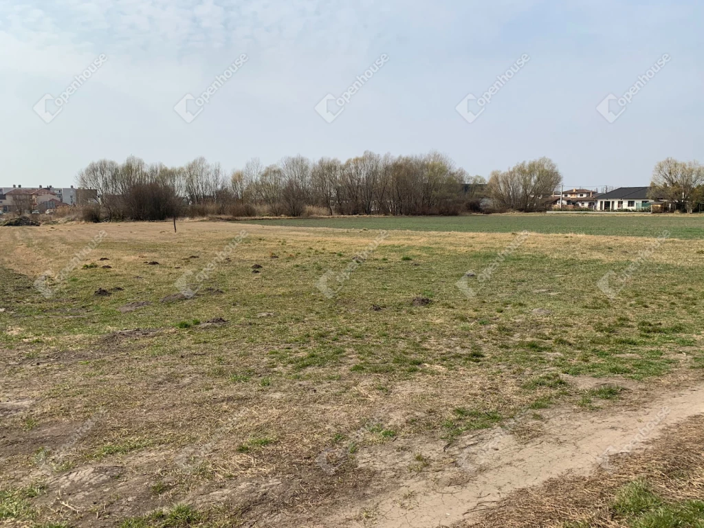 For sale building plot, Monor, Zólyom utca