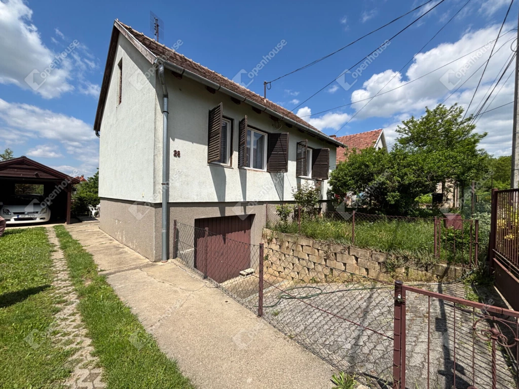Őrbottyában eladó 2 szobás családi ház