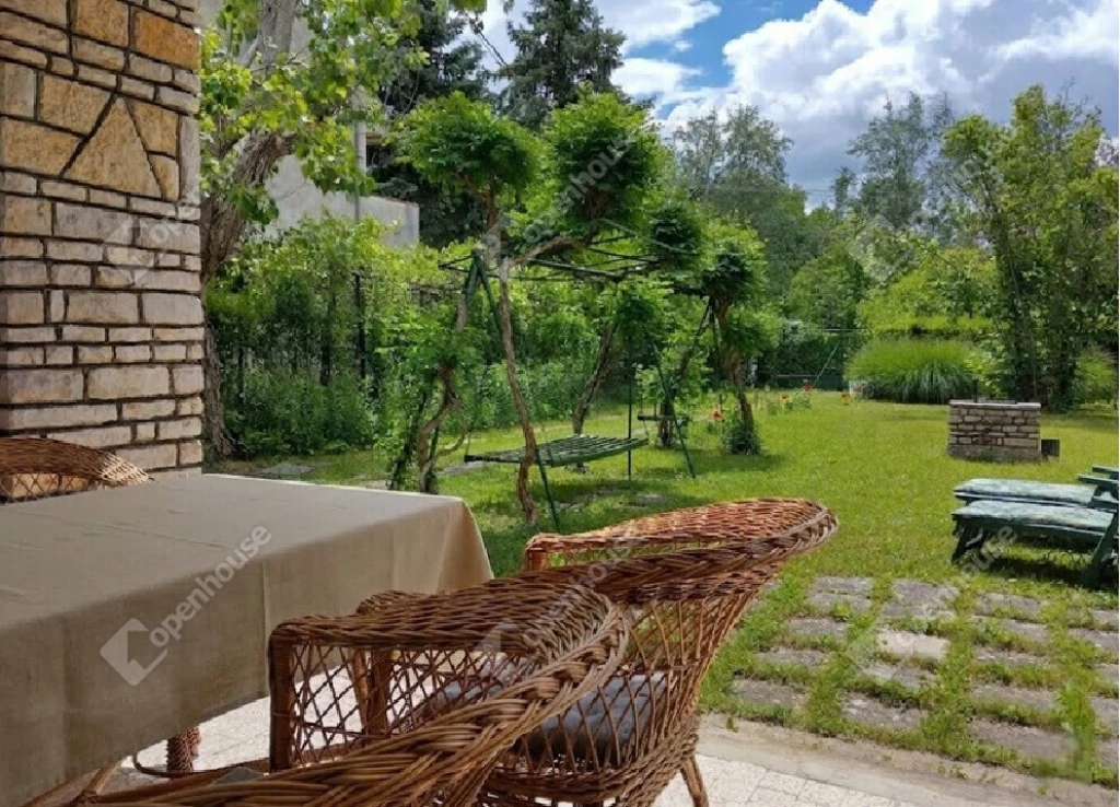 Szántódon eladó ikerház