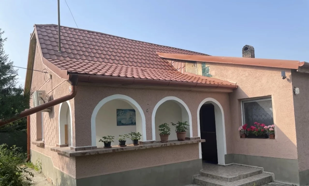 For sale house, Nagyvenyim