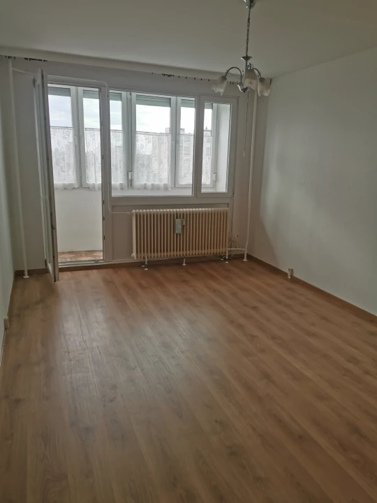 For sale panel flat, Dunaújváros