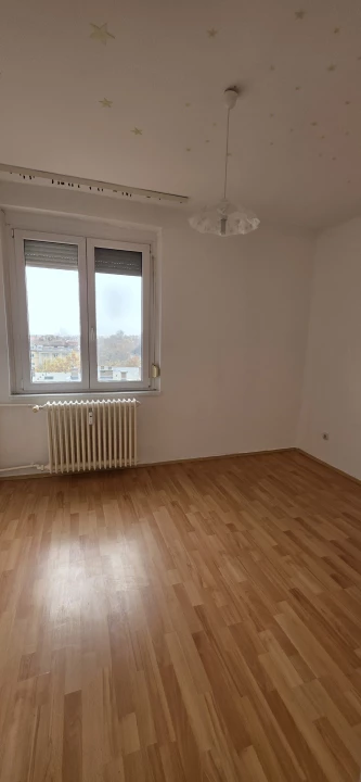 For sale brick flat, Dunaújváros