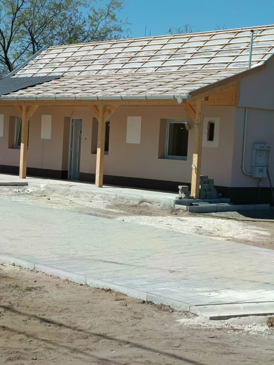 Eladó családi ház, Daruszentmiklós