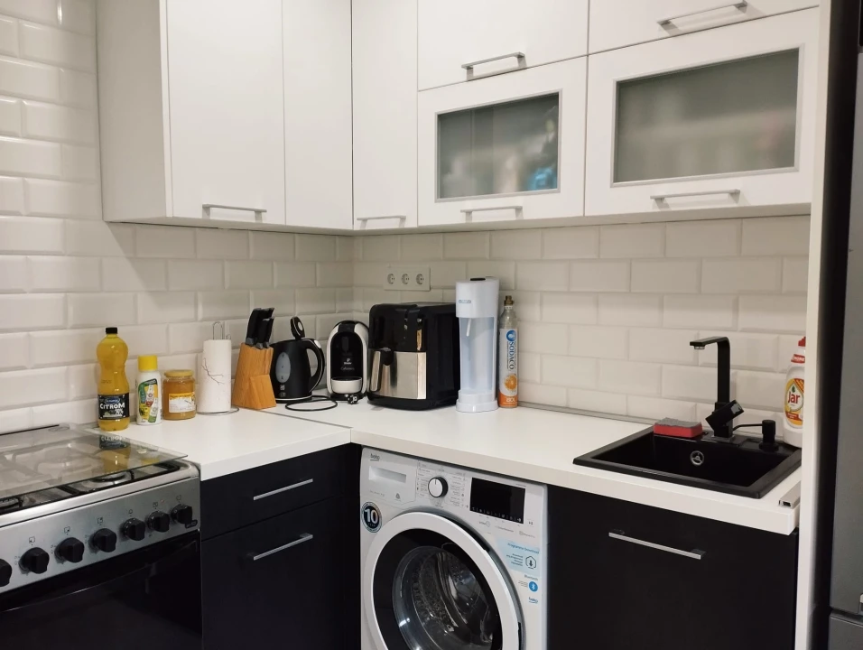 Eladó panellakás, Dunaújváros