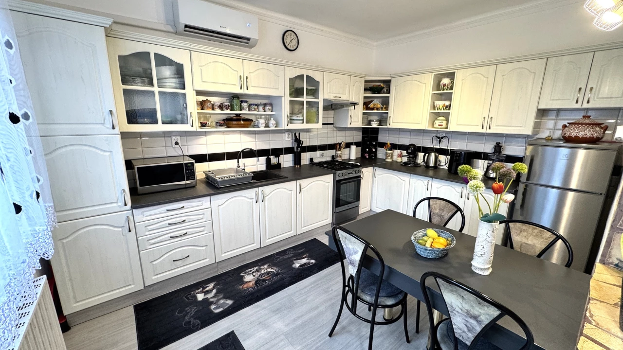 Eladó családi ház, Nyíregyháza