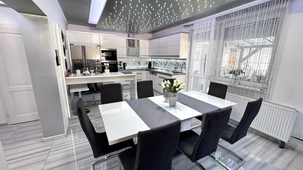 Eladó családi ház, Nyírpazony