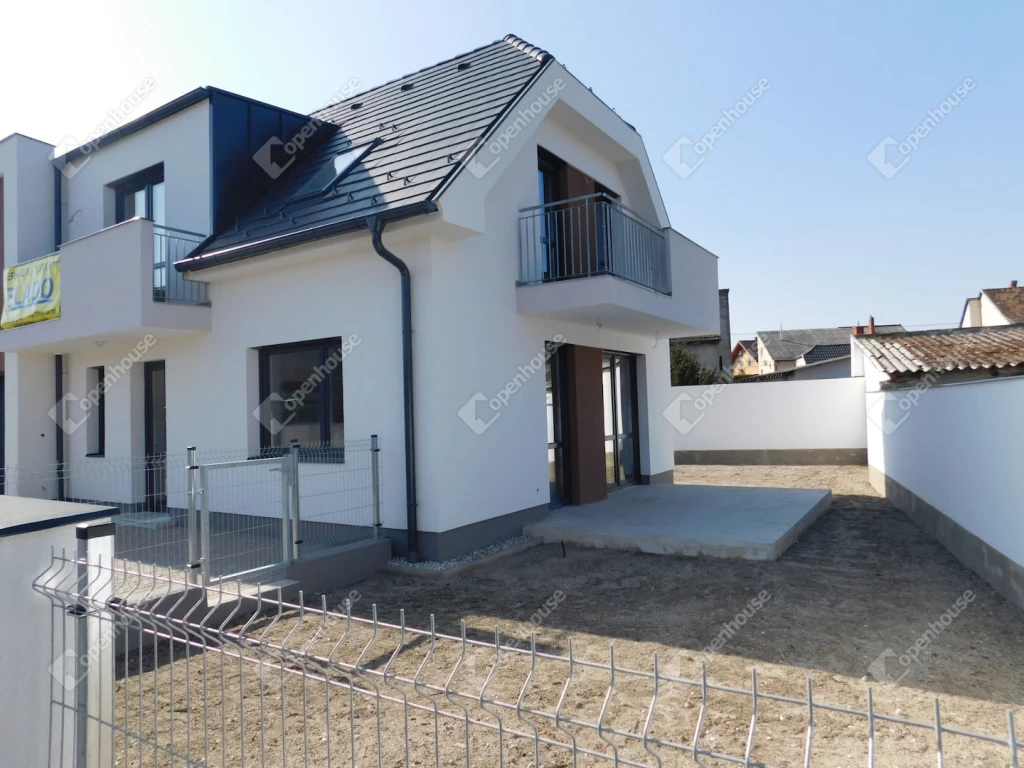 For sale semi-detached house, Győr, Kisbácsa