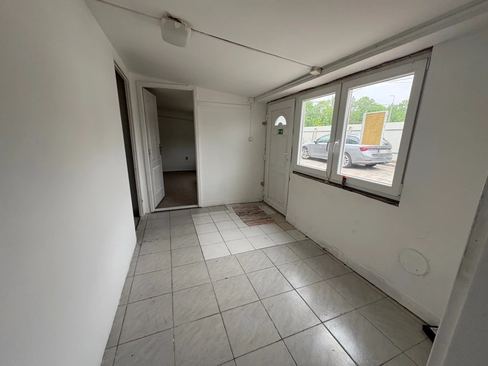 Kiadó üzlet, Székesfehérvár