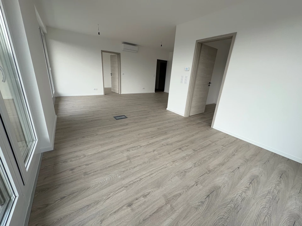 For sale brick flat, Gárdony