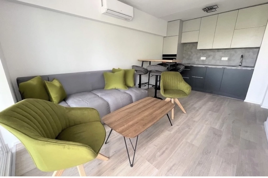 Kiadó 34 m2 tégla lakás, Balatonmáriafürdő