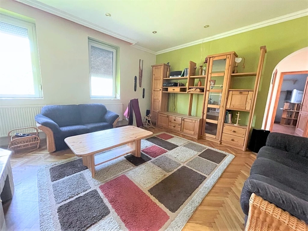 Kiadó 120 m2 családi ház, Győr