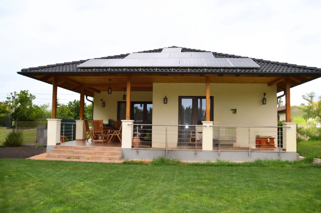 Kiadó 161 m2 családi ház, Győrújfalu