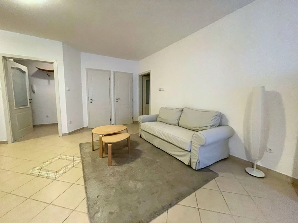 c3-2-name c2-19-name, Győr, Győr-Belváros