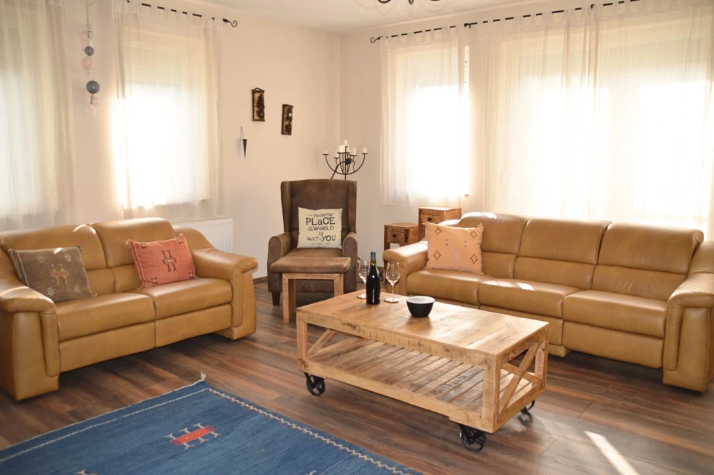 For sale house, Győr, Ménfőcsanak