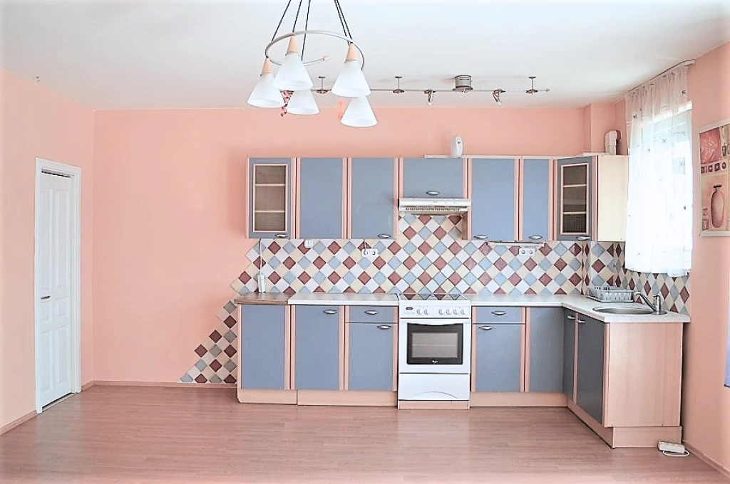 c3-2-name c2-19-name, Győr, Marcalváros II.