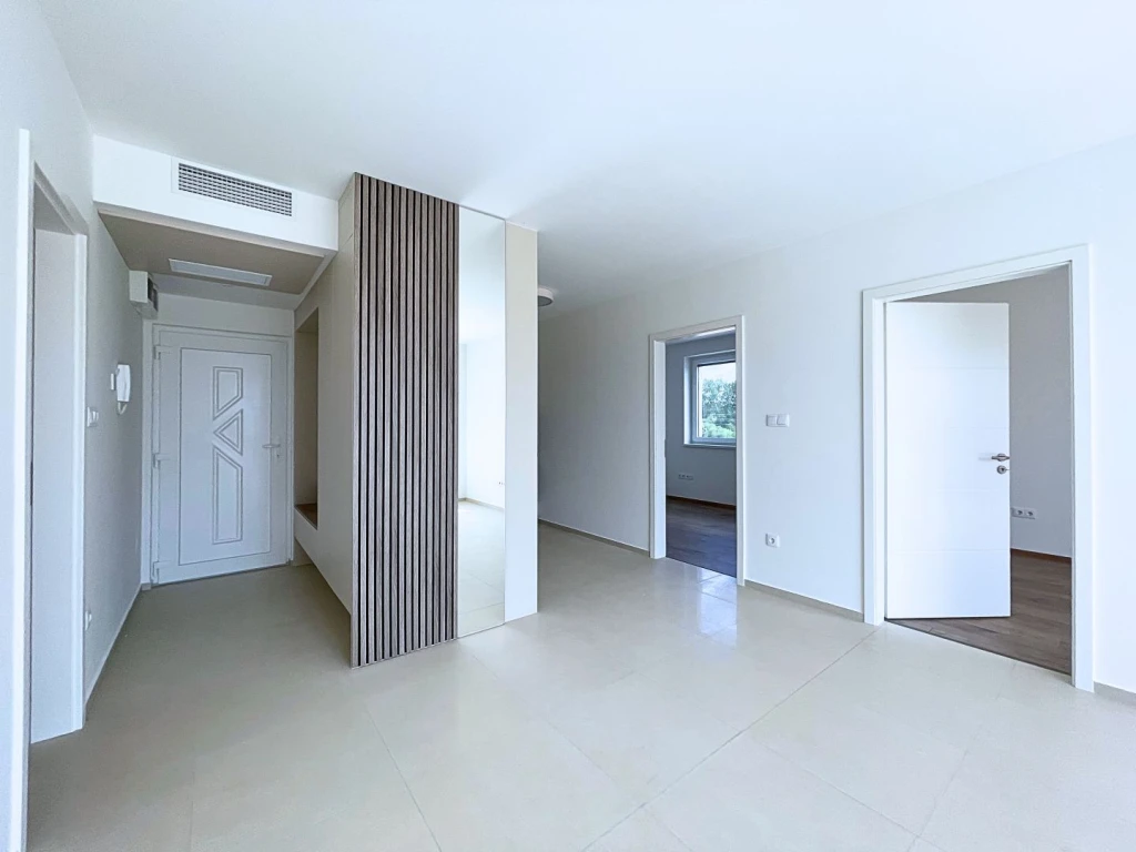 Kiadó 55 m2 új építésű tégla lakás, Győr