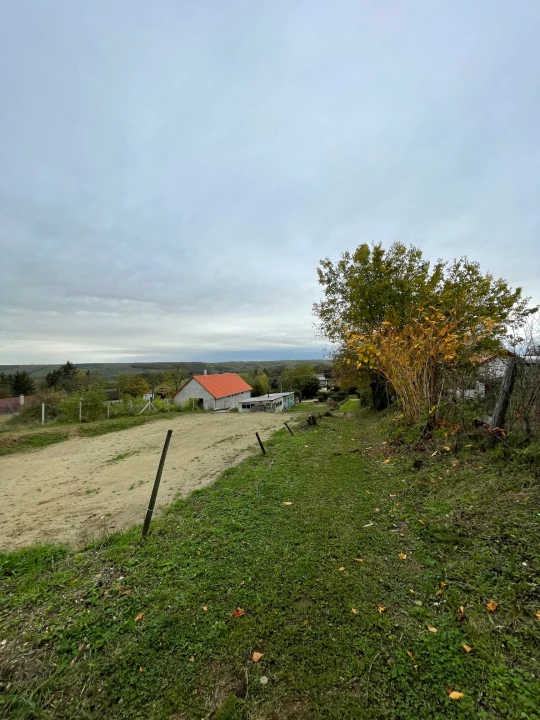 For sale building plot, Tényő