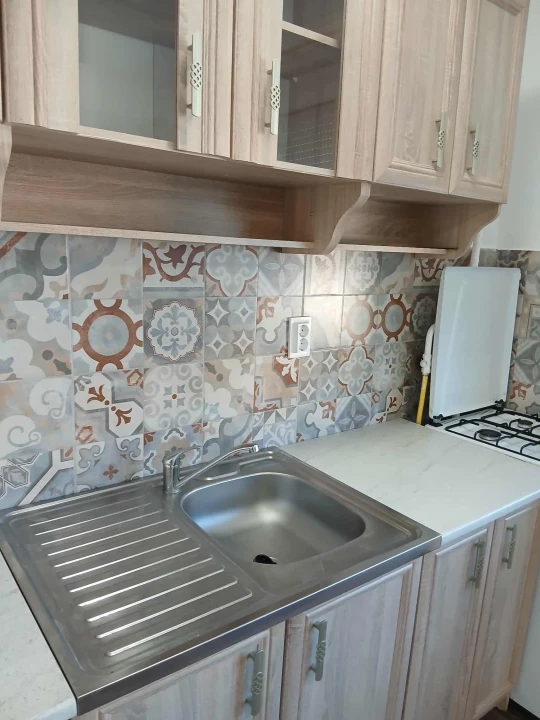 Eladó panellakás, Miskolc