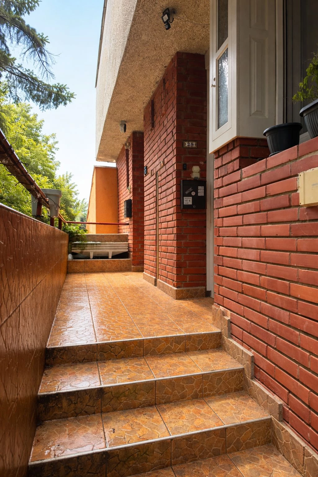 c3-1-name c2-19-name, Zalaegerszeg, Kertváros