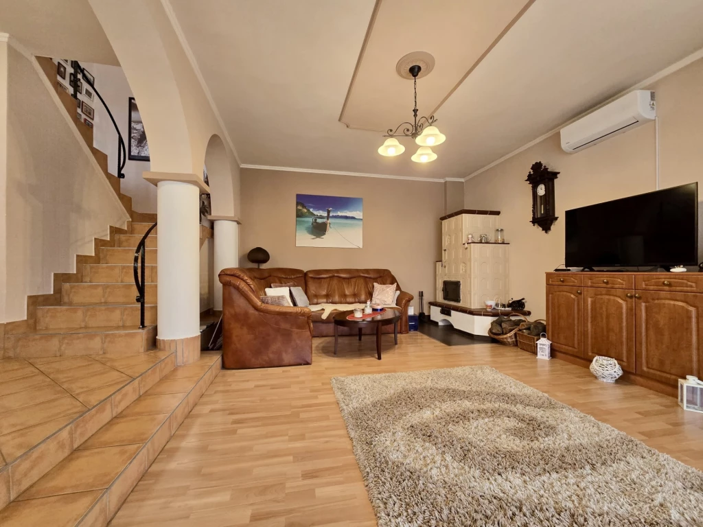 EXKLUZÍV ÉLETTÉR BALATONI PANORÁMÁVAL – PRIVÁT WELLNESS ÉLMÉNNYEL 