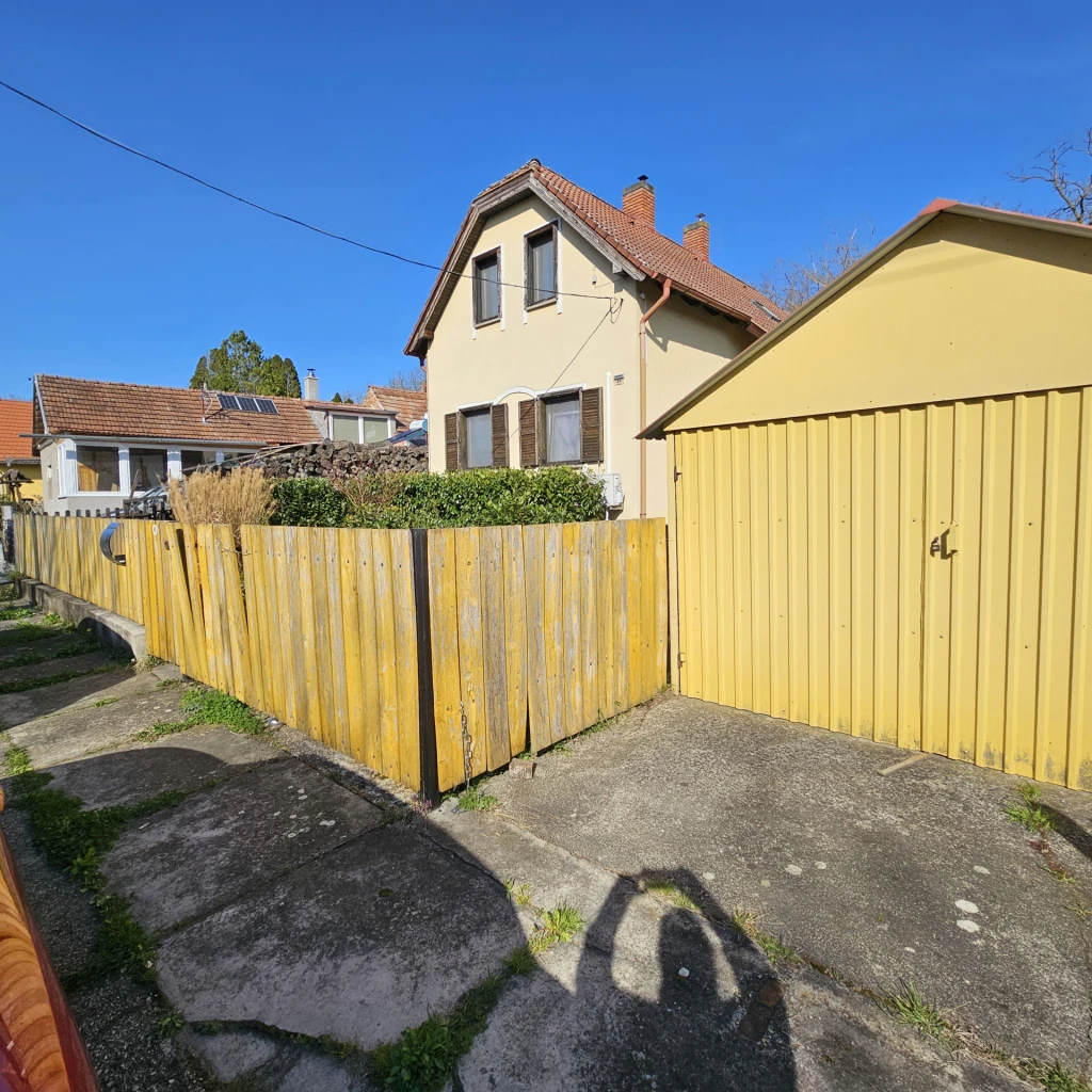 130 nm-es TÉGLA családi ház csendes környezetben Zala megyében