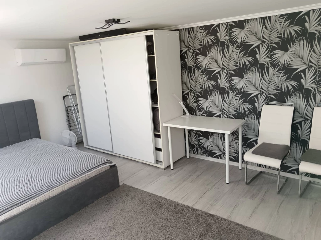 For sale terraced house, Almásfüzitő