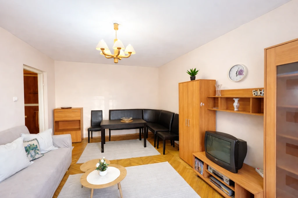 c3-1-name c2-23-name, Tatabánya