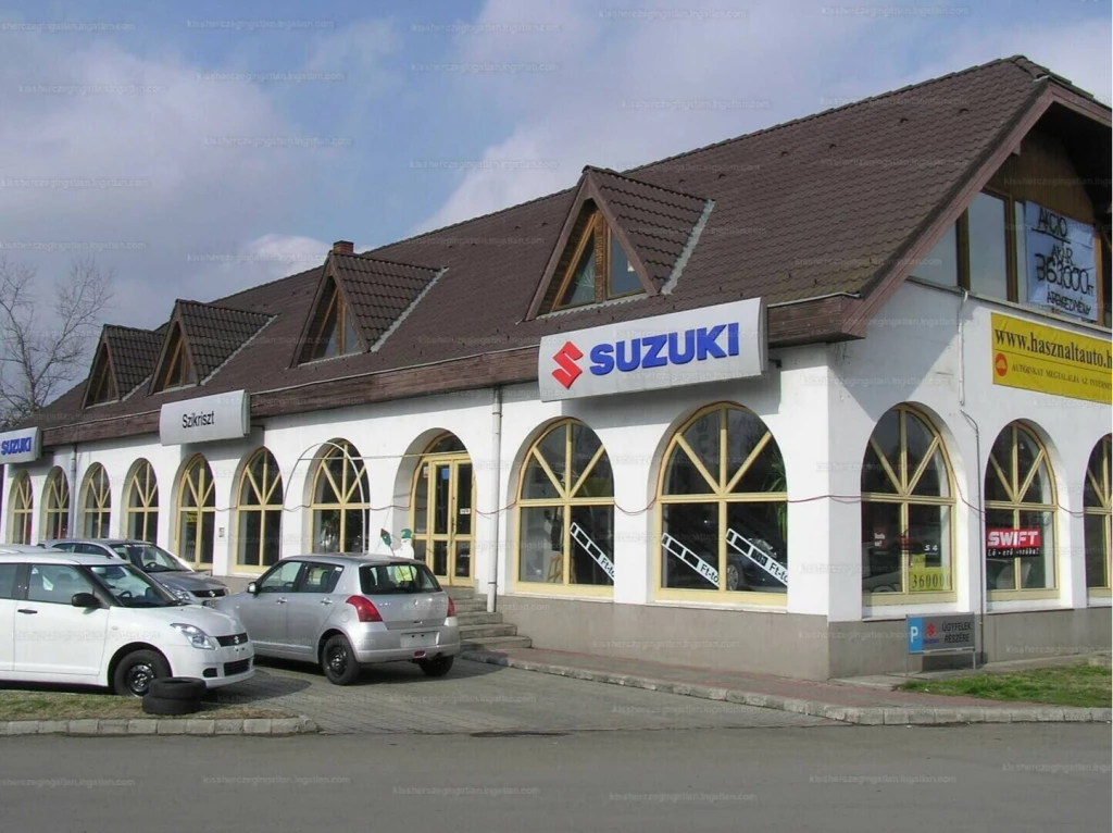 For rent store, Vác