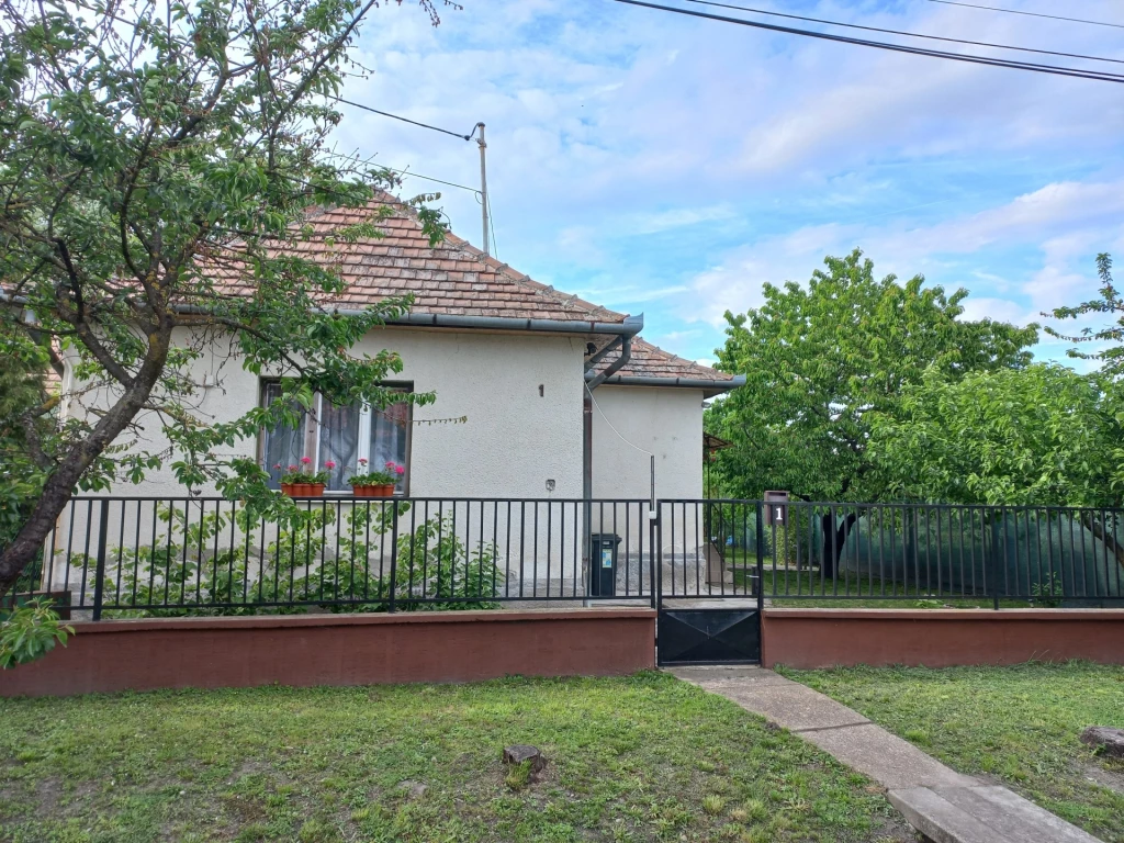 For sale house, Simontornya