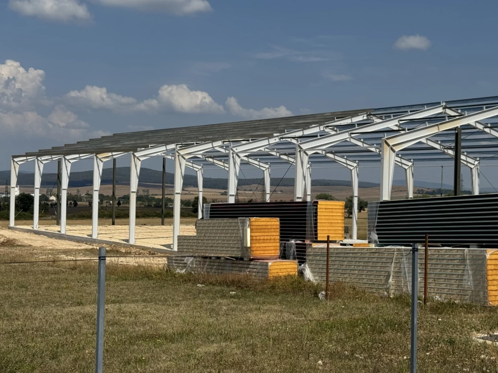 Eladó Ipari, Tótvázsony Magyar utca 330.000.000 Ft