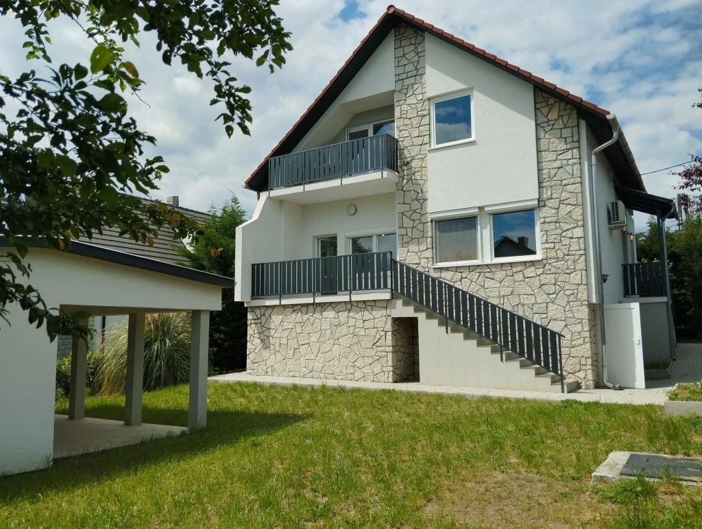 For sale house, Alsóörs