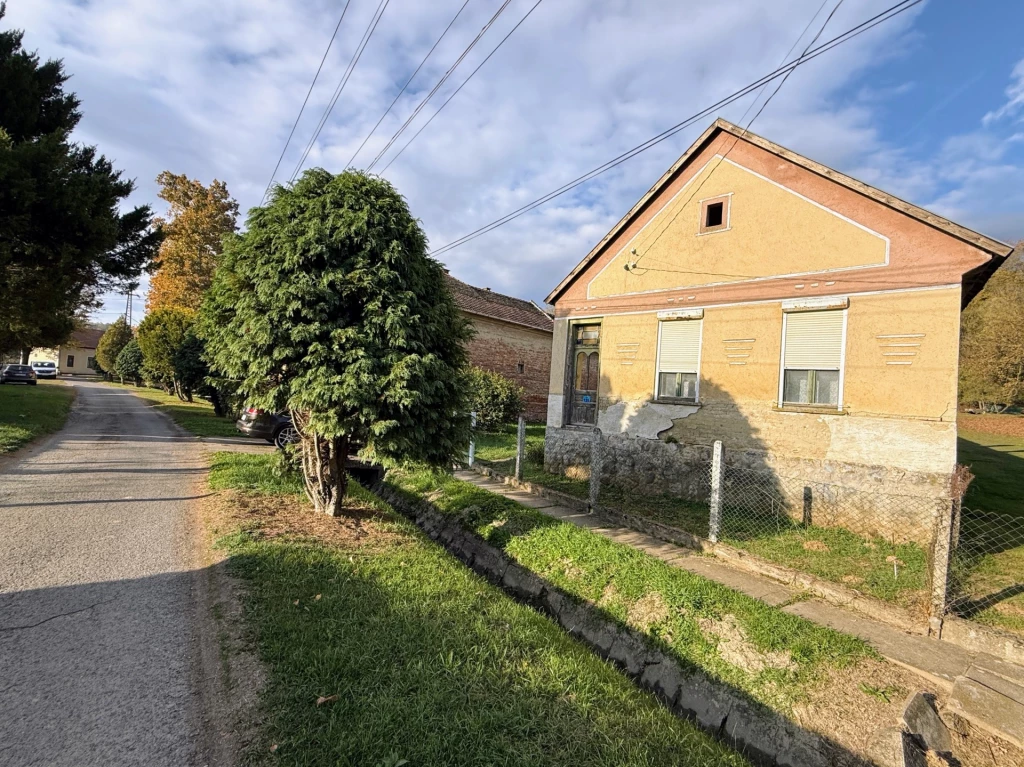 Eladó Ház, Mekényes Fő utca 9.900.000 Ft