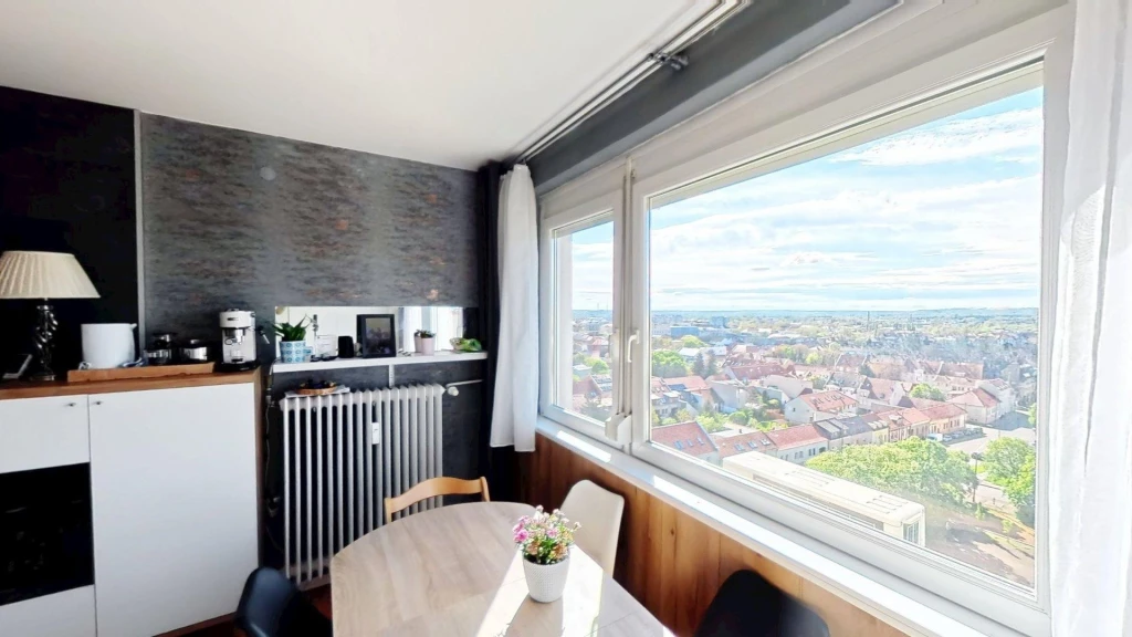 c3-1-name c2-20-name, Pécs, Egyetemváros, Zója utca