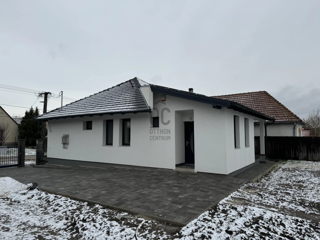 Eladó családi ház, Baracska, Baracska