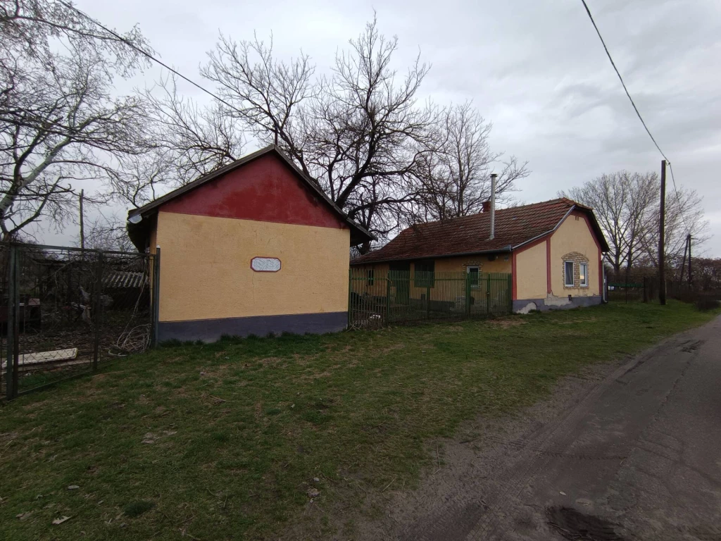 Eladó családi ház, Kiskunfélegyháza