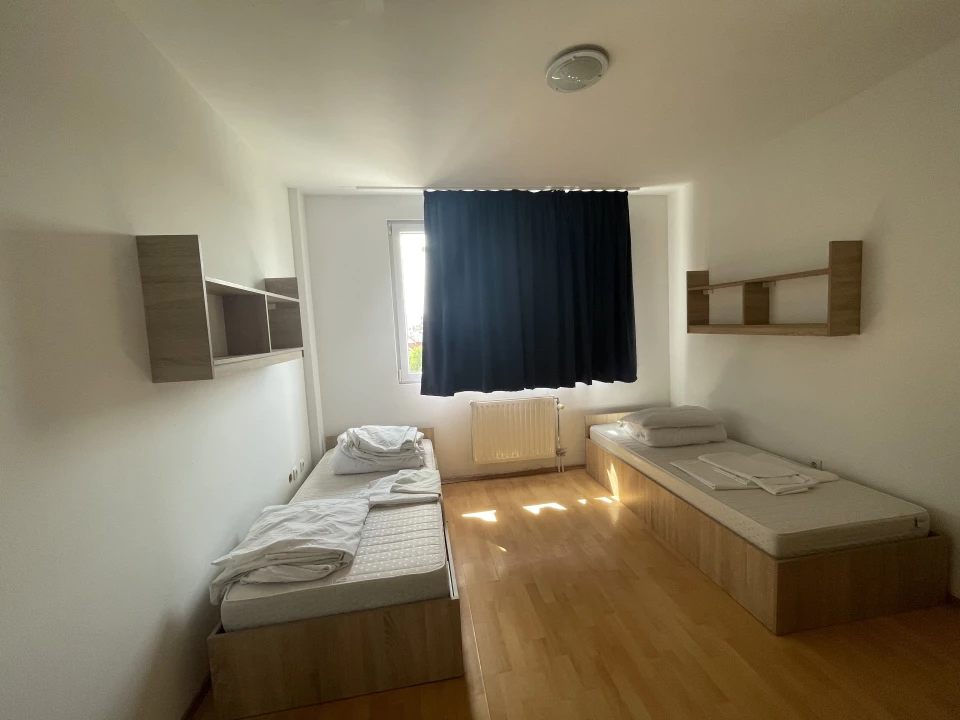 Eladó panellakás, Miskolc