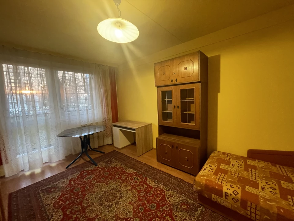 Kiadó panellakás, Miskolc