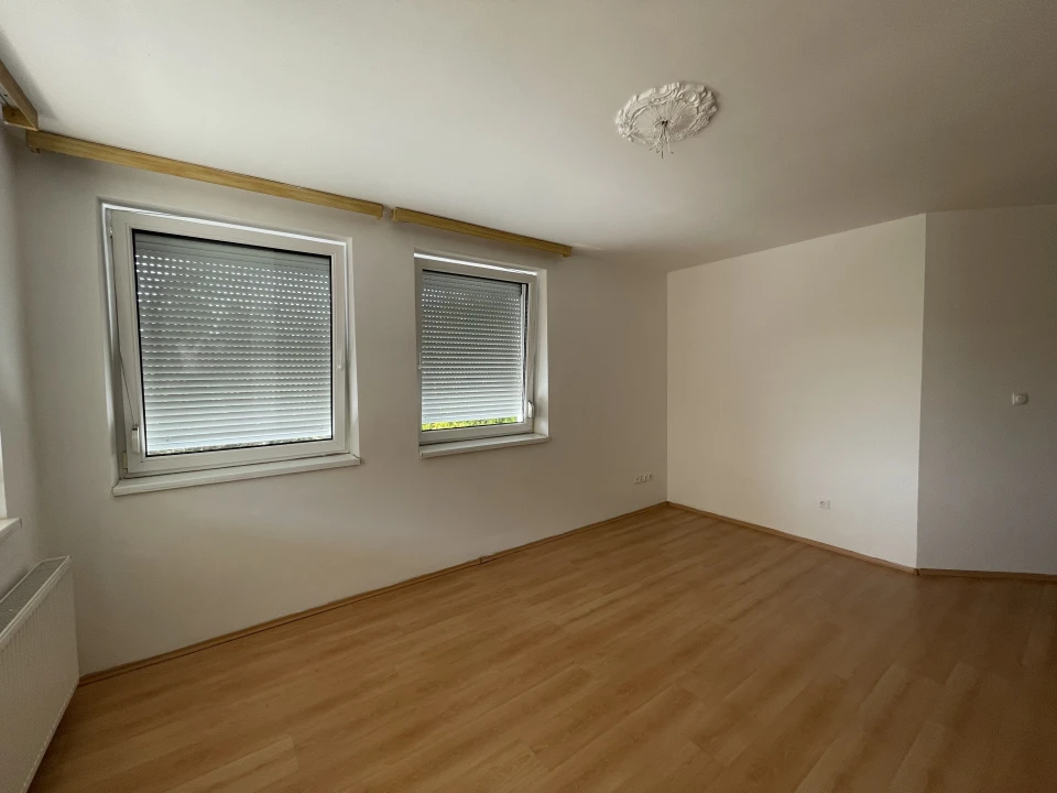 Eladó téglalakás, Miskolc