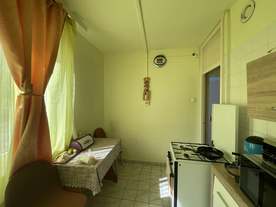 Eladó panellakás, Miskolc