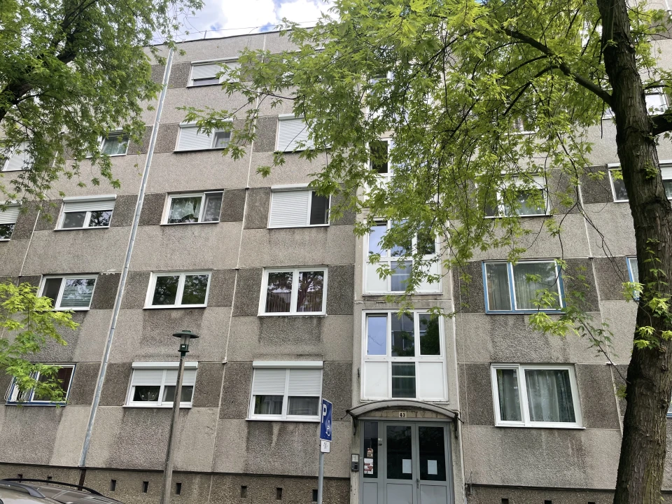 c3-2-name c2-20-name, Miskolc