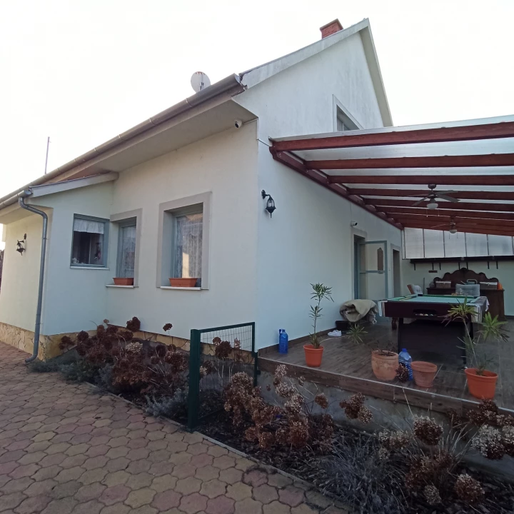 For sale house, Szolnok