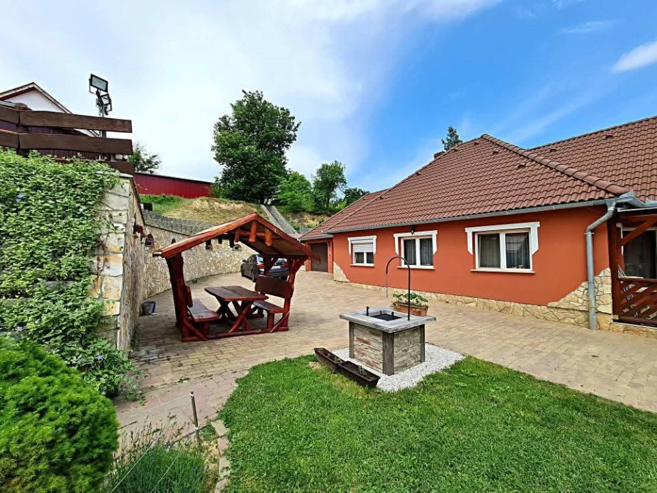 Eladó családi ház, Andocs