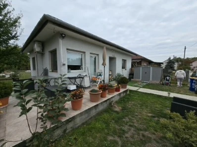 Eladó családi ház, Ráckeve