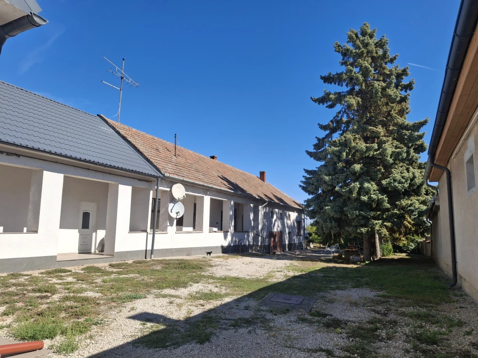 Eladó egyéb ház, Ádánd, Kossuth Lajos utca