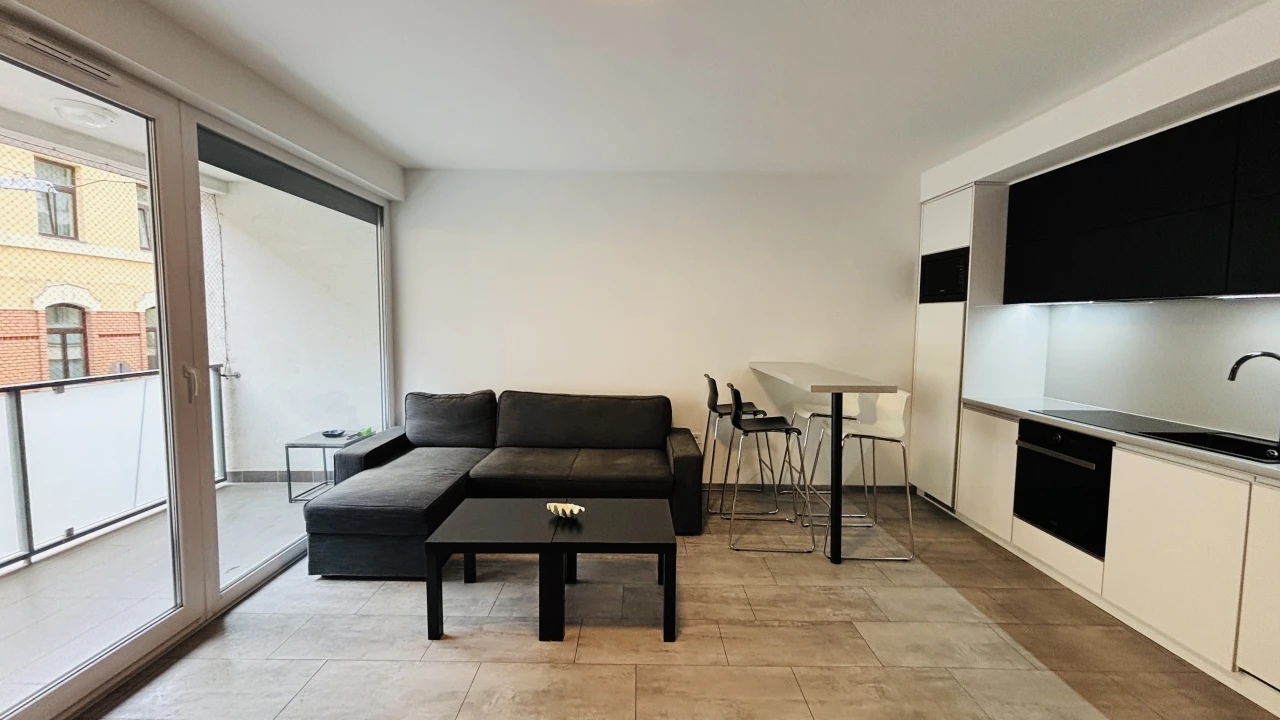 Eladó téglalakás, Budapest IX. kerület